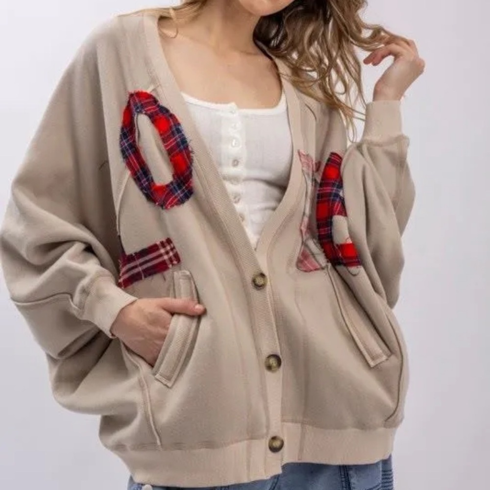 NWT Blue Velvet LOVE Beige Cardigan with Red Plaid Accents Size S/M Oversized